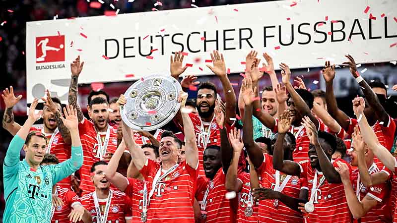 Bayern Munich dẫn đầu bảng xếp hạng bóng đá quốc gia Đức